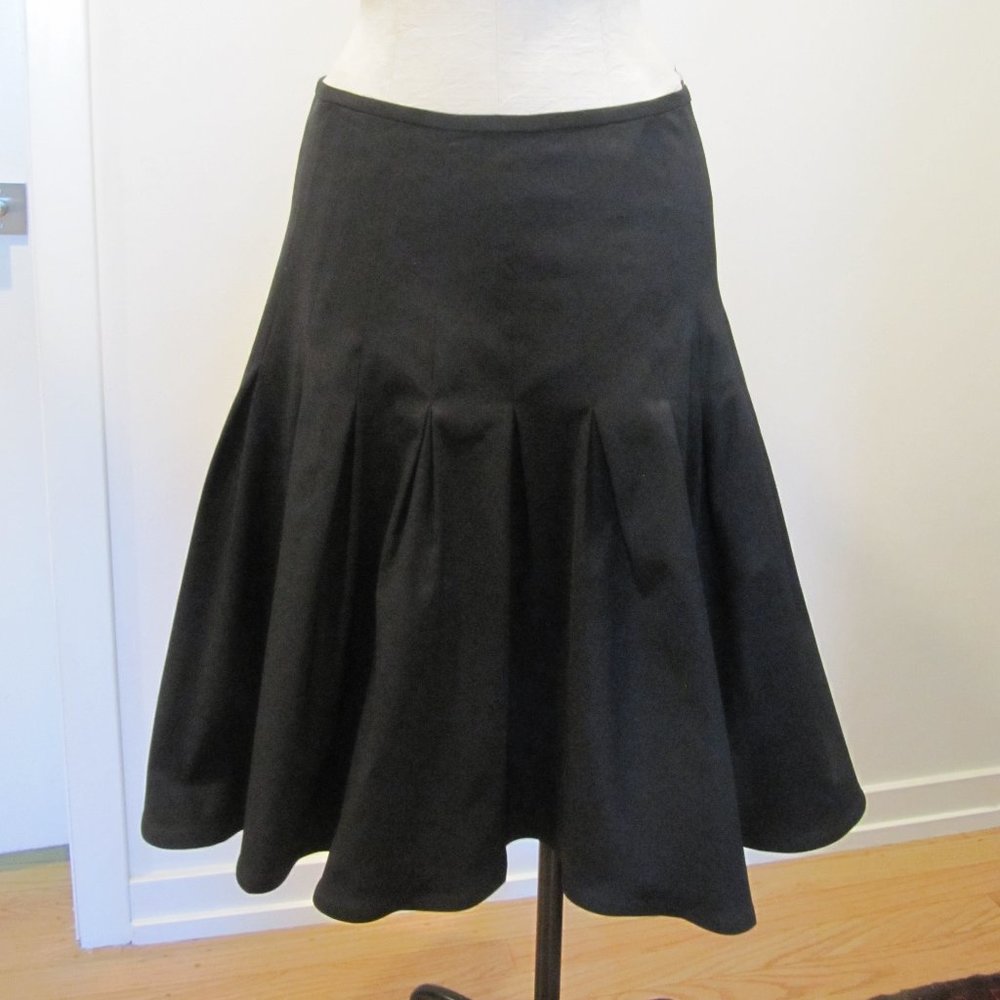 Price Drop ❣️ Tadashi Shoji Charcoal A-Line Skirt - Picture 3 of 6